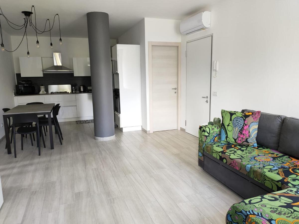 Casa Toni * Garda (Verona)